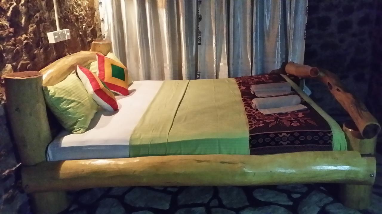Lizard Safari Lodge Uda Walawe Extérieur photo