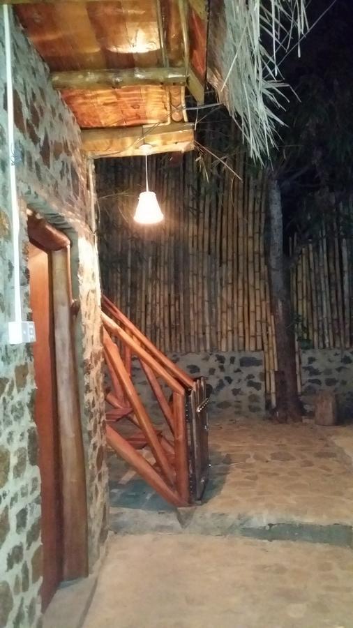 Lizard Safari Lodge Uda Walawe Extérieur photo