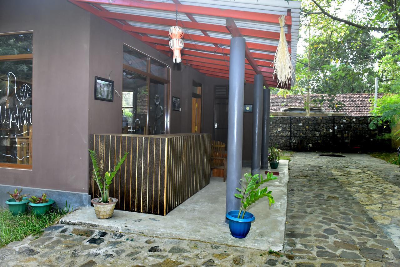 Lizard Safari Lodge Uda Walawe Extérieur photo